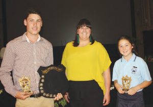 Dux of the school 2017, Lachlan Butler, who now works for BOS Engineering in Inverell, Mrs. Wall, and Primary Dux 2018, Charli Mack.